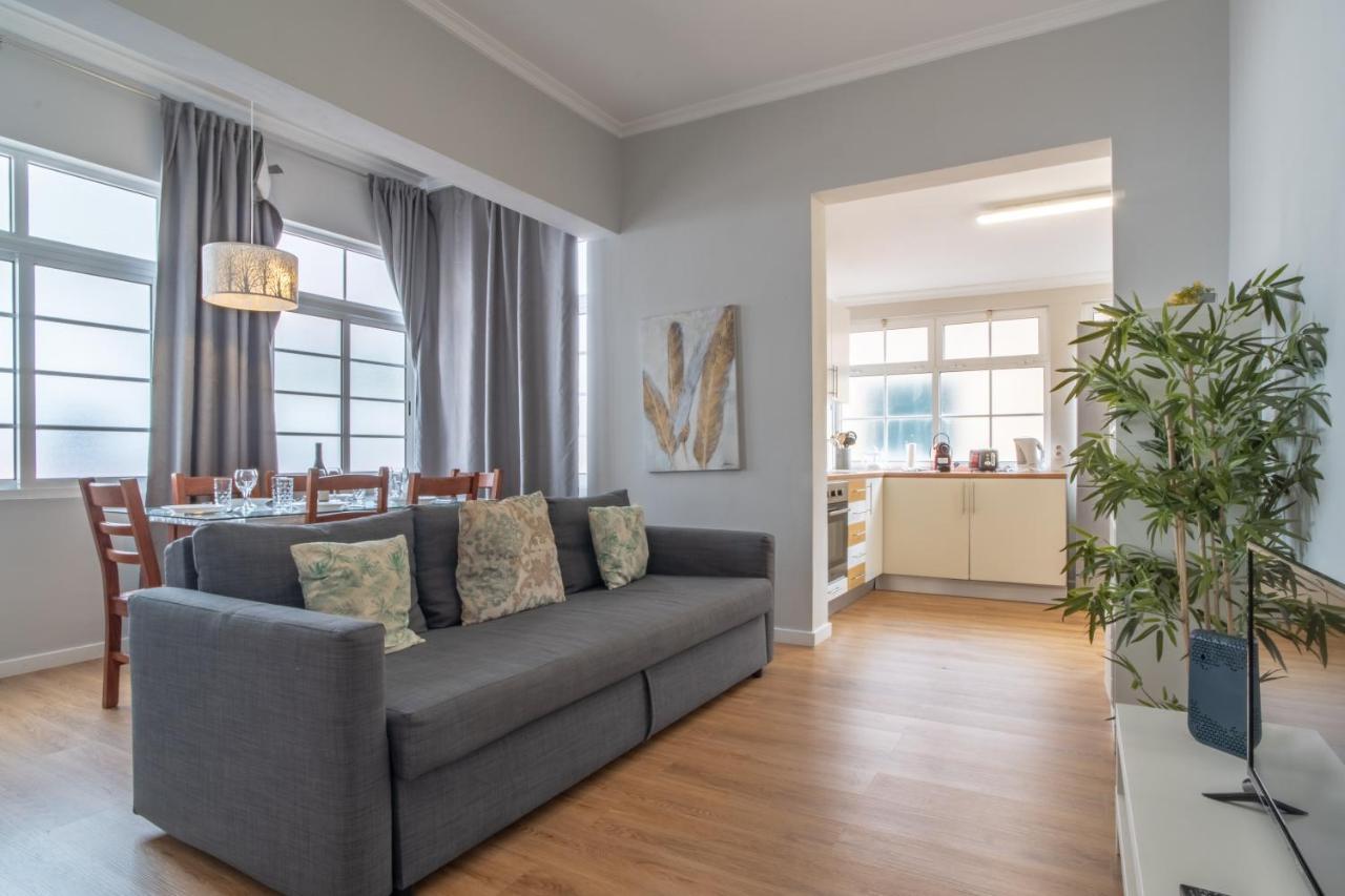 The Sunny Apartment ฟุงชาล ภายนอก รูปภาพ